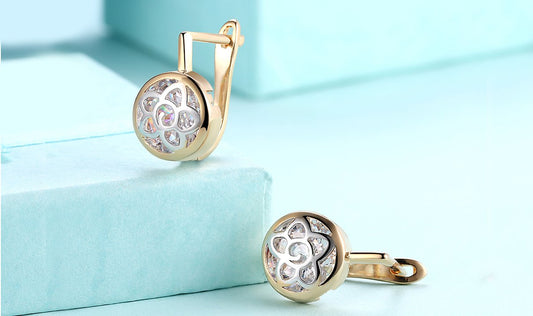 14K Gold Plating White Daisy Design Circular Clip On Earrings ITALY Design