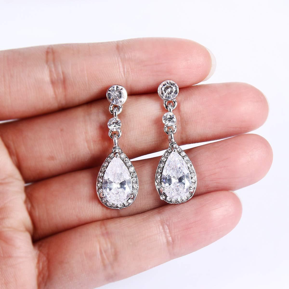 1.00 Ct Pear Cut Teardrop Earring ITALY Design